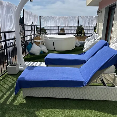 Sky Garden Maria Jose Liguria - Attico Vista Mare - Terraces - 2 Bagni- 2 Da Letto - Box, Wi-fi, Idromassaggio Free Inteiro Attico Per Voi, Con Ascensore Рапалло