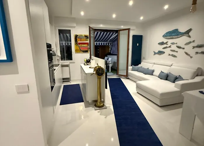 Sky Garden Maria Jose Liguria - Attico Vista Mare - Terraces - 2 Bagni- 2 Da Letto - Box, Wi-fi, Idromassaggio Free Inteiro Attico Per Voi, Con Ascensore Apartament *