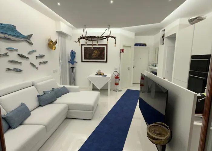 Apartament Sky Garden Maria Jose Liguria - Attico Vista Mare - Terraces - 2 Bagni- 2 Da Letto - Box, Wi-fi, Idromassaggio Free Inteiro Attico Per Voi, Con Ascensore Rapallo