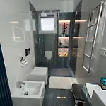 Sky Garden Maria Jose Liguria - Attico Vista Mare - Terraces - 2 Bagni- 2 Da Letto - Box, Wi-fi, Idromassaggio Free Inteiro Attico Per Voi, Con Ascensore شقة *