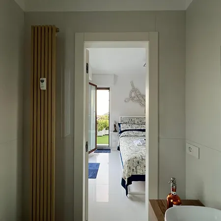 Sky Garden Maria Jose Liguria - Attico Vista Mare - Terraces - 2 Bagni- 2 Da Letto - Box, Wi-fi, Idromassaggio Free Inteiro Attico Per Voi, Con Ascensore * Rapallo