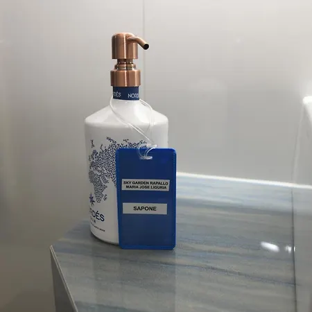 Sky Garden Maria Jose Liguria - Attico Vista Mare - Terraces - 2 Bagni- 2 Da Letto - Box, Wi-fi, Idromassaggio Free Inteiro Attico Per Voi, Con Ascensore Rapallo