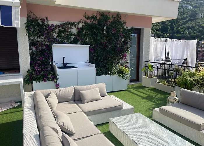 Sky Garden Maria Jose Liguria - Attico Vista Mare - Terraces - 2 Bagni- 2 Da Letto - Box, Wi-fi, Idromassaggio Free Inteiro Attico Per Voi, Con Ascensore * Rapallo